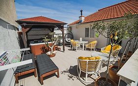 Downtown Luxury Apartments With Hot Tub