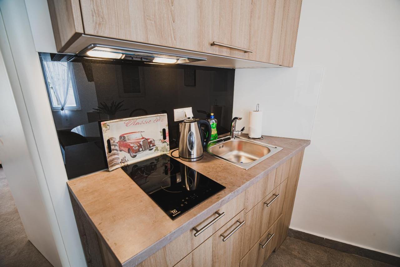 Downtown Luxury Apartments With Hot Tub Vodice Zewnętrze zdjęcie