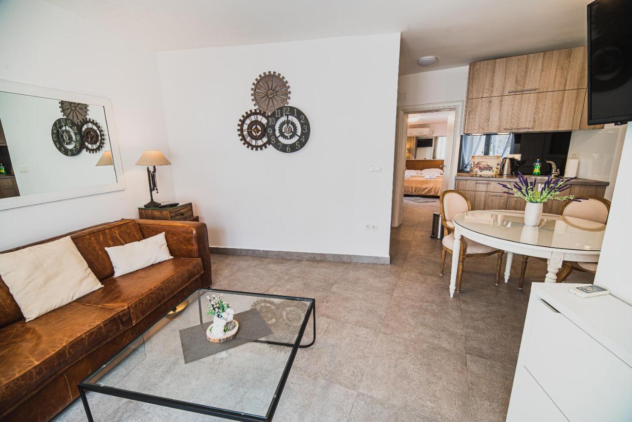 Downtown Luxury Apartments With Hot Tub Vodice Zewnętrze zdjęcie