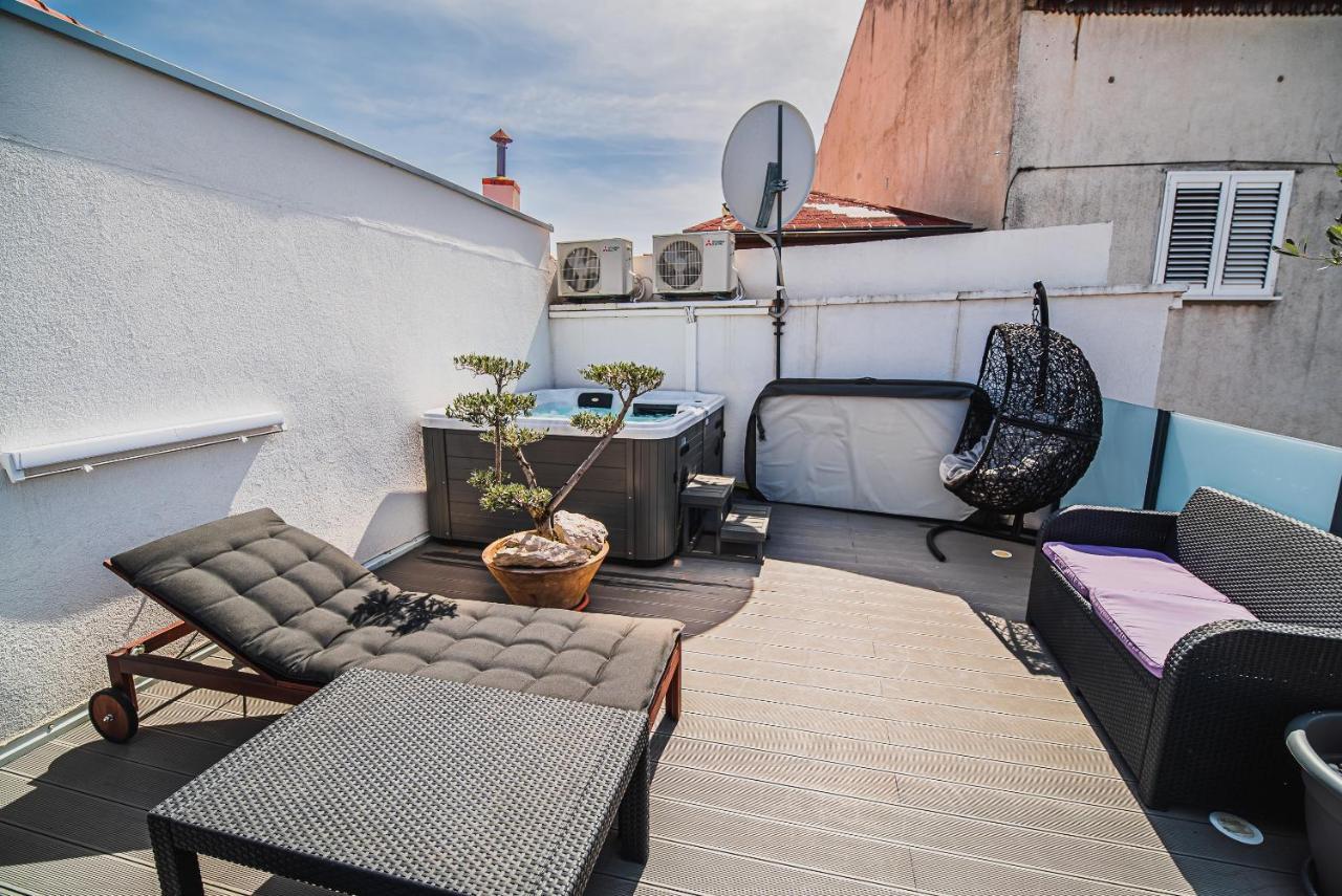 Downtown Luxury Apartments With Hot Tub Vodice Zewnętrze zdjęcie