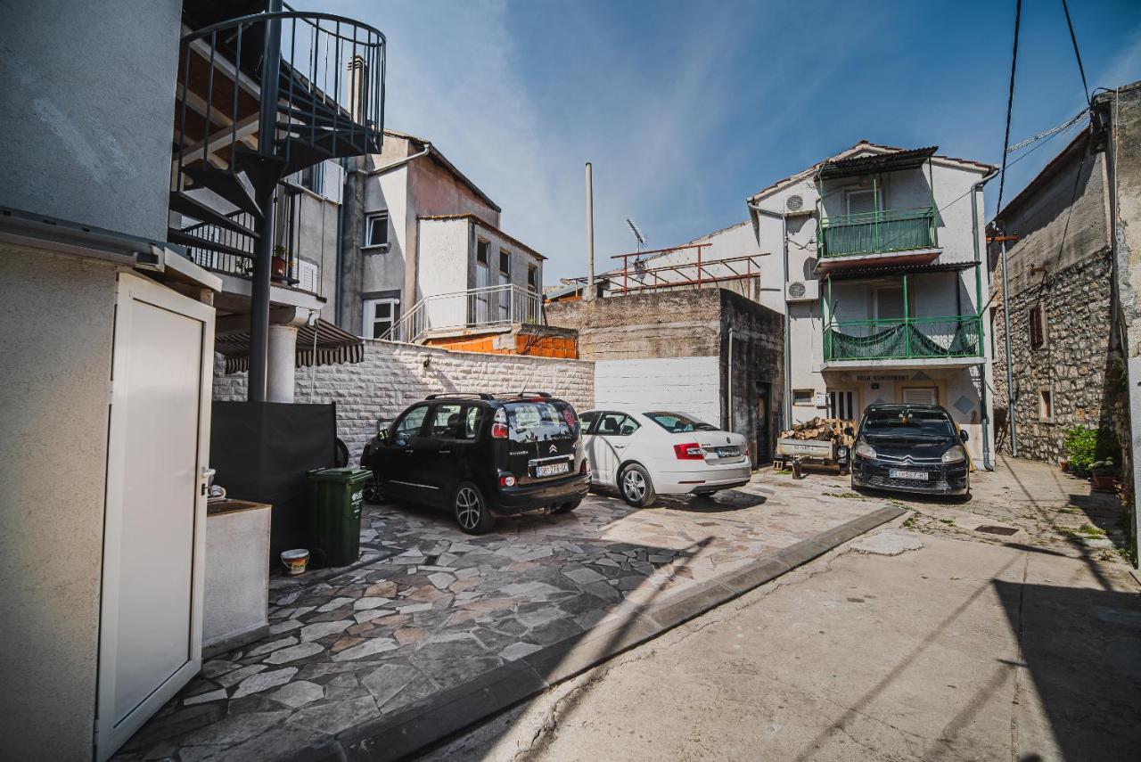 Downtown Luxury Apartments With Hot Tub Vodice Zewnętrze zdjęcie